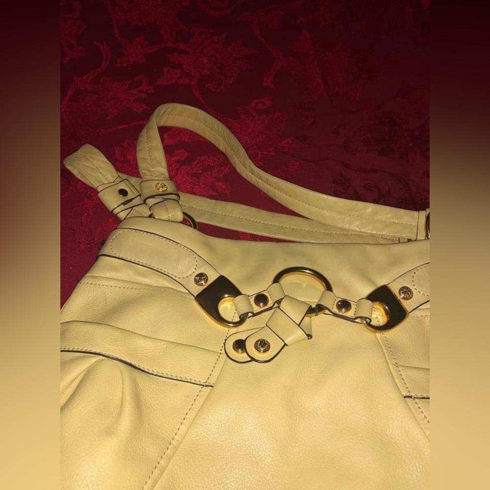B. Makowsky Yellow Leather Shoulder Bag